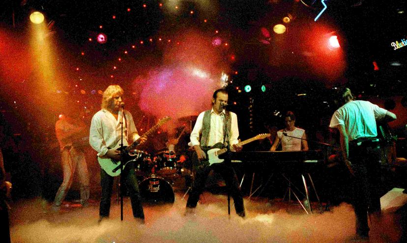 Popsjop TV - Status Quo